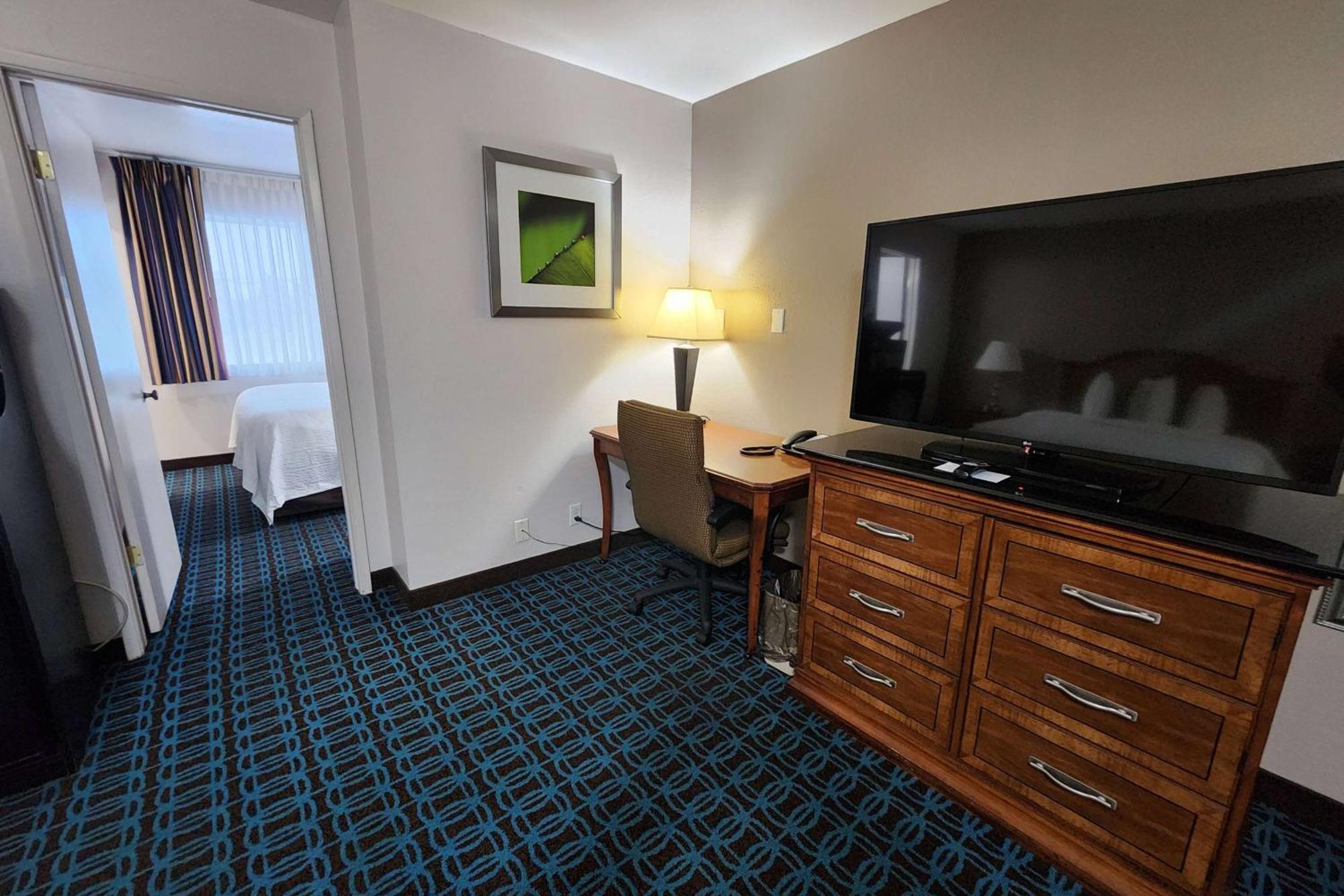 Ramada Bayside Inn & Suites Eureka Exteriér fotografie