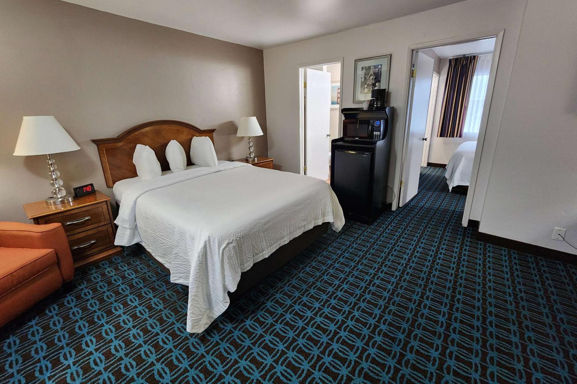 Ramada Bayside Inn & Suites Eureka Exteriér fotografie