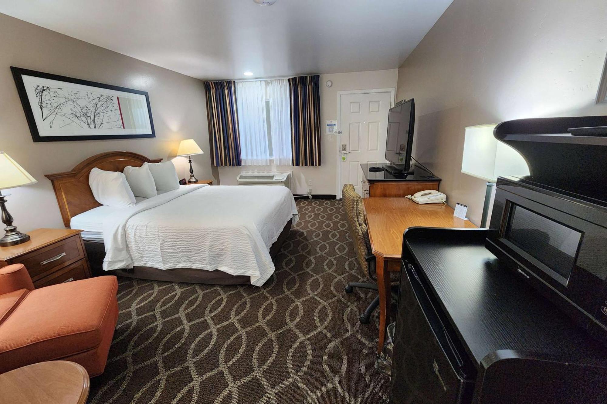 Ramada Bayside Inn & Suites Eureka Exteriér fotografie