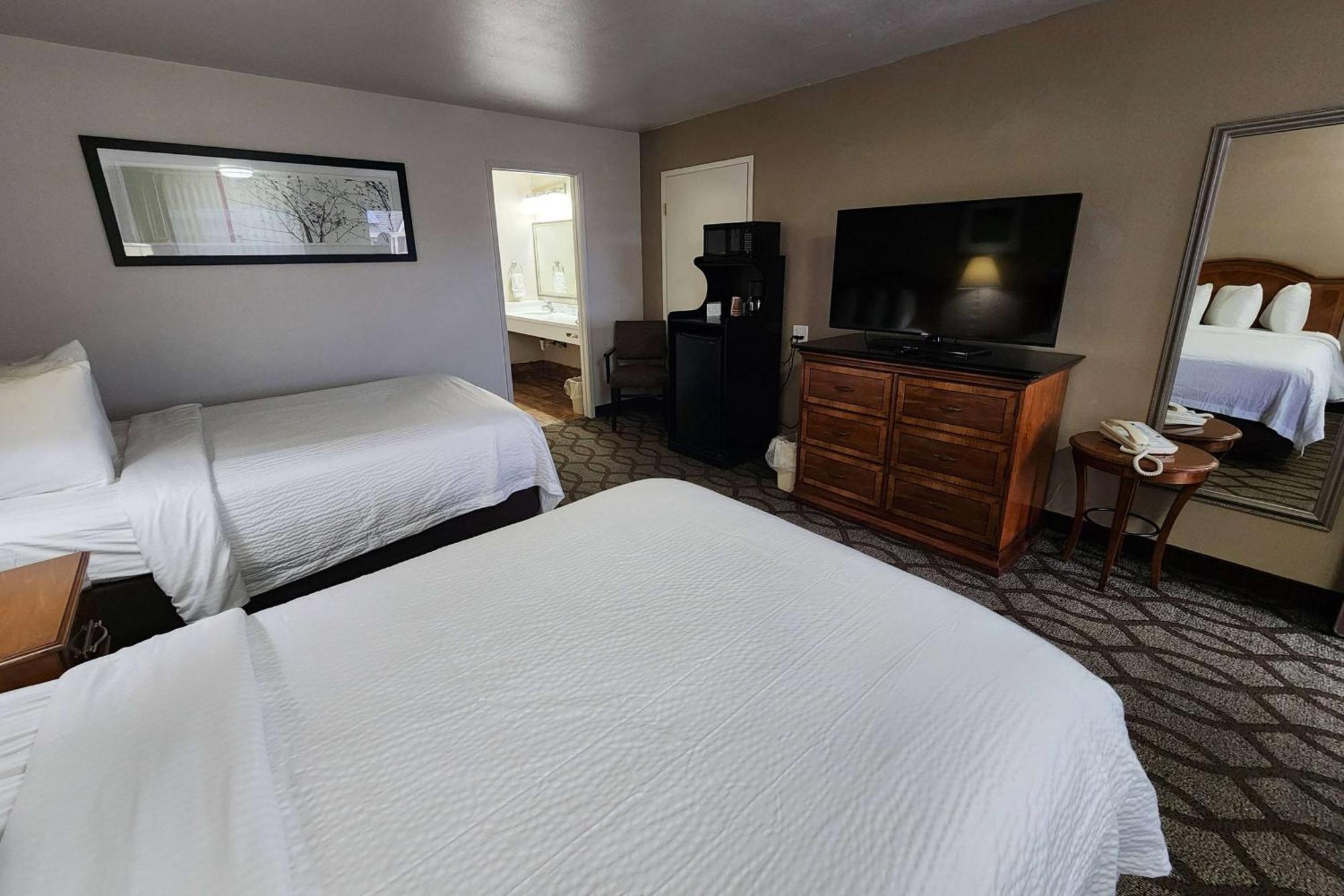 Ramada Bayside Inn & Suites Eureka Exteriér fotografie